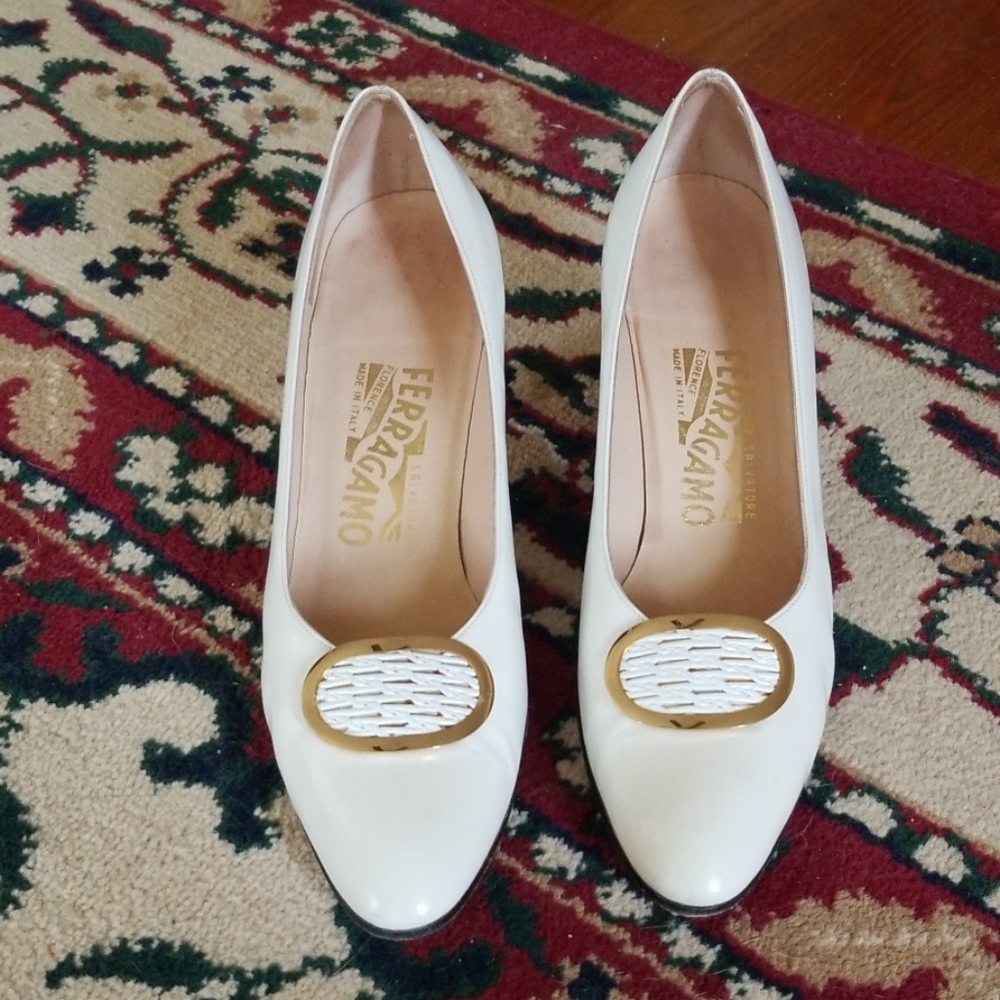 Women's white Ferragamo Shoes - Picture 1 of 8